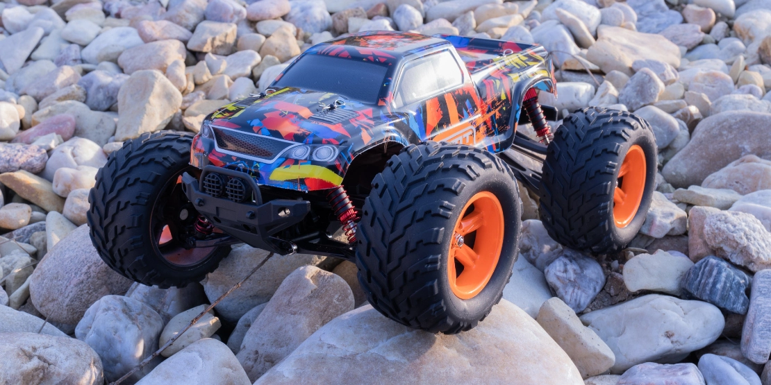 RC auto Dominator Monster