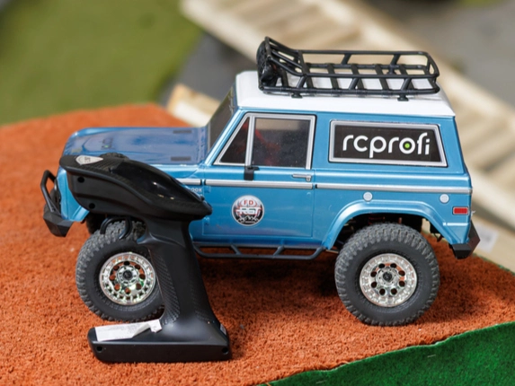 RC auto Cruiser V3FD