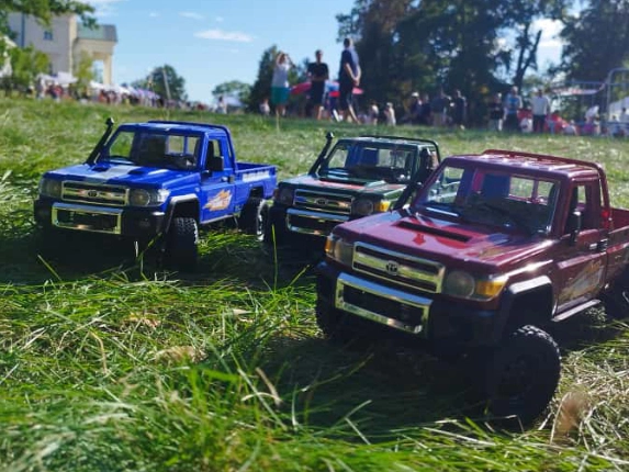 RC auta Land Cruiser Toyota