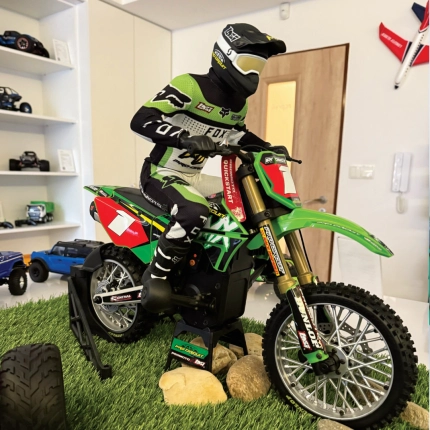 RCprofi - prodejna Chrudim - RC motorka