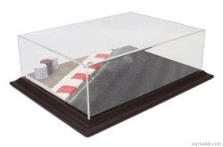 Atlantic Vetrina display box Diorama Base Pista - Racetrack Base - Lungh.lenght Cm 42.5 X Largh.width Cm 31.3 X Alt.height Cm 12.5 (altezza Interna Cm 11.3) 1:18 Různé