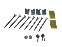 Polomakety rakiet s nosičmi (4 nosiče po 2 raketách)