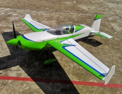 91" Extra 300 V2 EXP – zelená 2,31 m