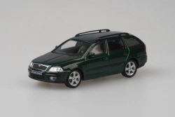 Abrex Škoda Octavia II Combi (2004) 1:43 – zelená natur metalíza