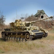 Model Kit tank 13432 - PZ.KPFW. IVAUSF. H (1:72)
