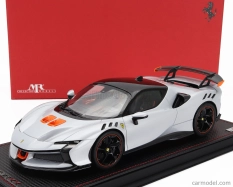 Mr-models Ferrari Sf90 Xx Stradale 2024 - Con Vetrina - With Showcase 1:18 Bianco Artico - Bílá Met Oranžová Černá