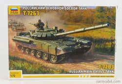 Zvezda Tank T-72b3 Russian Main 1945 1:72 /