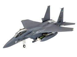 Revell F-15E Strike Eagle s bombami (1:144) sada