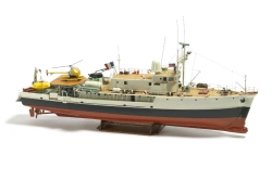 RC loď Calypso 1:45