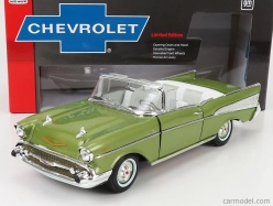 Autoworld Chevrolet Bel Air Cabriolet Open 1957 1:18 Green Met