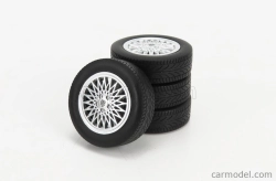 Kk-scale príslušenstvo 4x sada kolies a diskov pre Porsche 924 Turbo 1986 1:18 strieborná