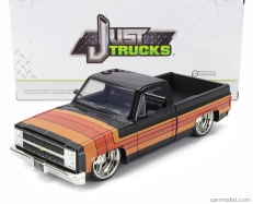 Jada Chevrolet C-10 Pick-up Custom 1985 1:24 Černá Hnědá
