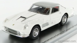 Kess-model Ferrari 410 Superamerica Series Iii Pininfarina Coupe 1958 1:43 bielo strieborná