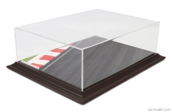 Atlantic Vetrina display box Diorama Base Pista - Racetrack Base - Lungh.lenght Cm 42.5 X Largh.width Cm 31.3 X Alt.height Cm 12.5 (altezza Interna Cm 11.3) 1:18 Různé