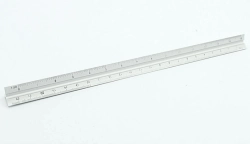 Trojúhelníkové pravítko z hliníkové slitiny 30cm