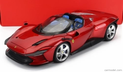 Bburago Ferrari Daytona Sp3 Spider Open Roof 2022 1:18 Rosso Magma – matná červená