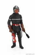 Le mans miniatures Figures Vigile Del Fuoco Jean Luc - French Pompiers Fireman 1970 1:18 Grey