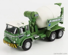 Edicola Barreiros Centauro Truck Cement Mixer Betoniera 3-assi 1968 1:43 zelená biela