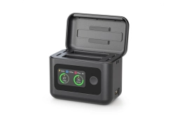 Insta360 - Obousměrná rychlonabíjecí stanice s LCD obrazovkou pro Insta360 X6 (Black)