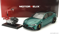 Motorhelix Alfa romeo Giulia Gtam s motorom a príslušenstvom 2021 1:18 M O N T R E A L Green Met
