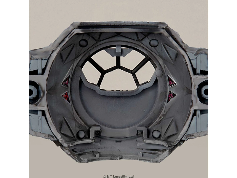 Revell BANDAI SW – TIE Interceptor (1:72)