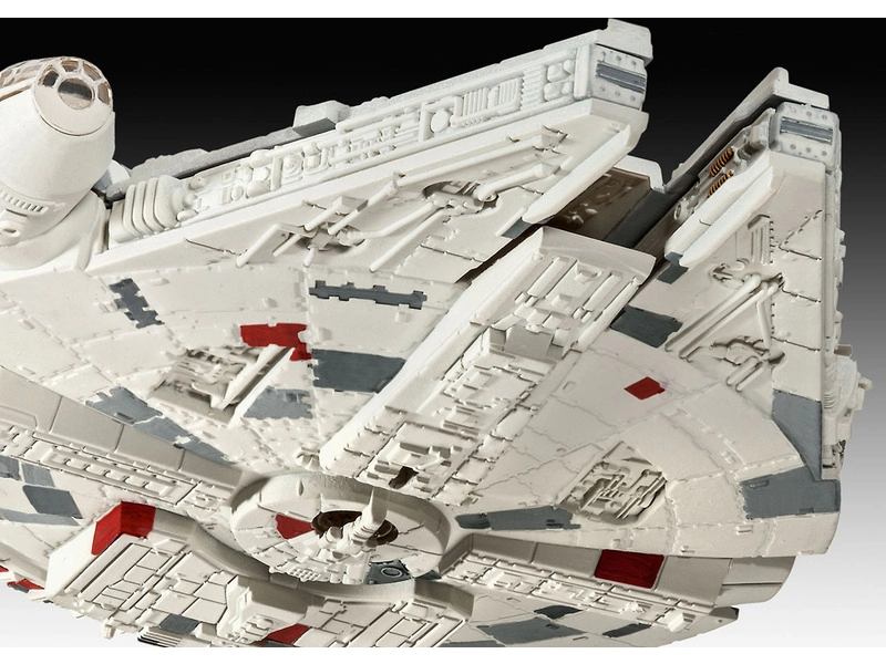 Revell SW – Millennium Falcon (1:241) súprava