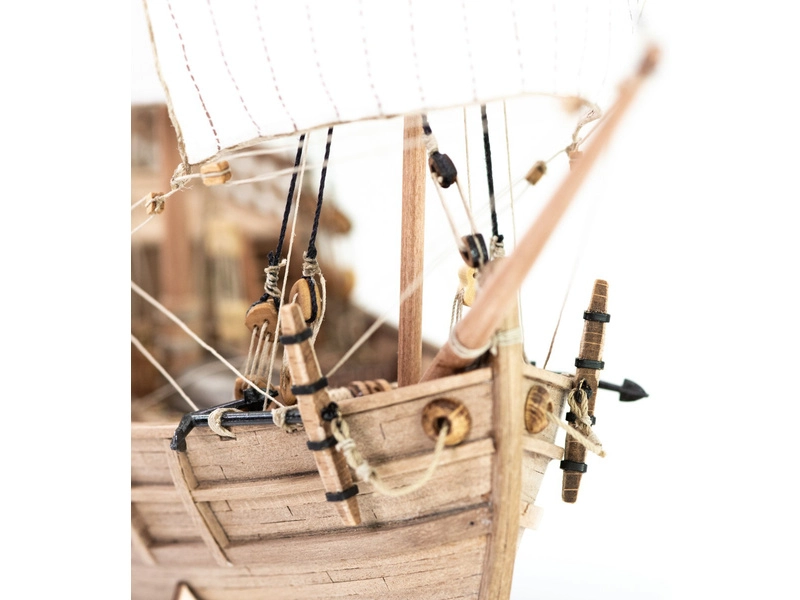 AMATI Pinta karavela 1492 1:65 kit