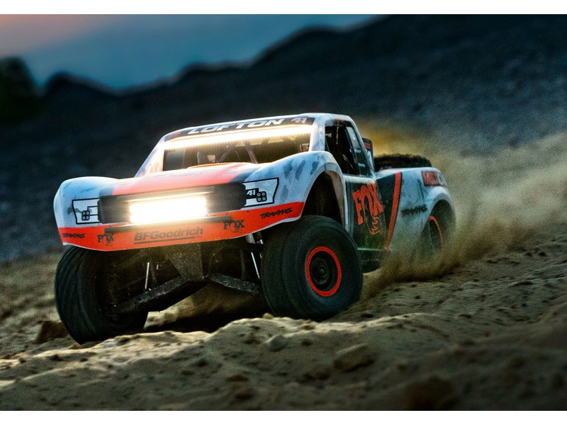 RC auto Traxxas Unlimited Desert Racer 1:8 RTR Rigid