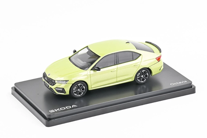 Abrex Škoda Octavia IV RS (2020) 1:43 - zelená Pistachio metalíza