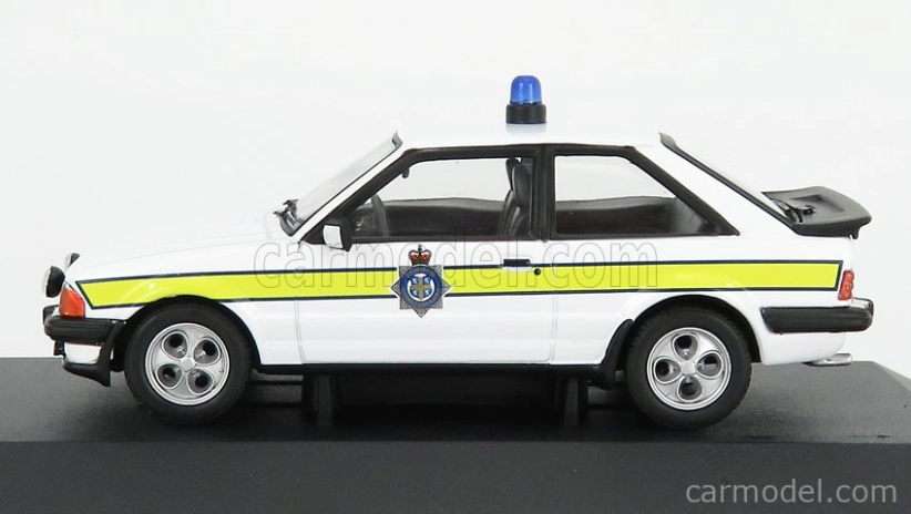 Vanguards Ford england Escort Mkiii Xr3i Police 1990 1:43 Bílá Žlutá