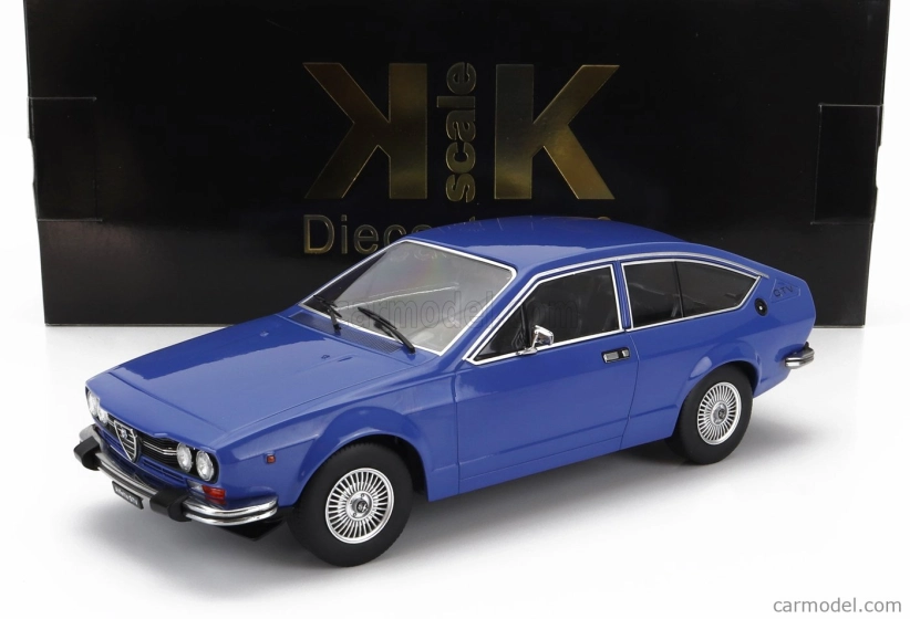 Alfa romeo Alfetta 2000 Gtv 1976 v mierke 1:18 modrá