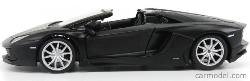 Maisto Lamborghini Aventador Lp700-4 Roadster 2013 1:24 Black Matt