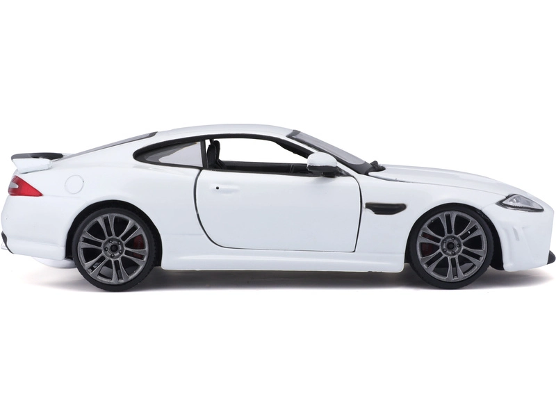 Bburago Plus Jaguar XKR-S 1:24 bílá