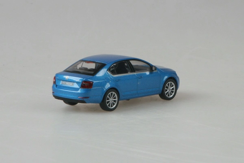 Abrex Škoda Octavia III (2012) 1:43 – modrá denim metalíza