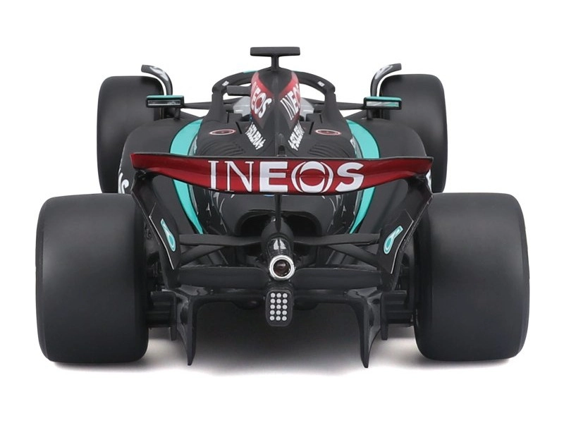 Bburago Mercedes-AMG Petronas W15 (2024) 1:24 #63 Russell (hardcase)