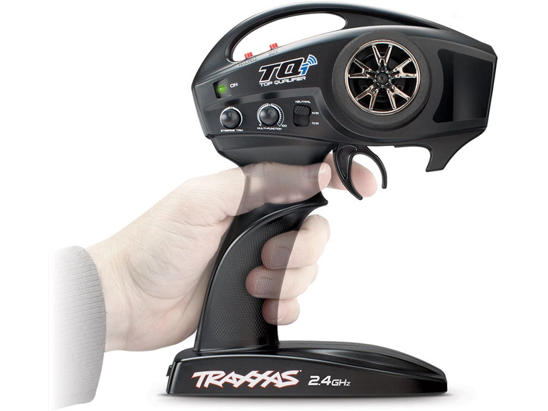RC auto Traxxas Nitro Revo