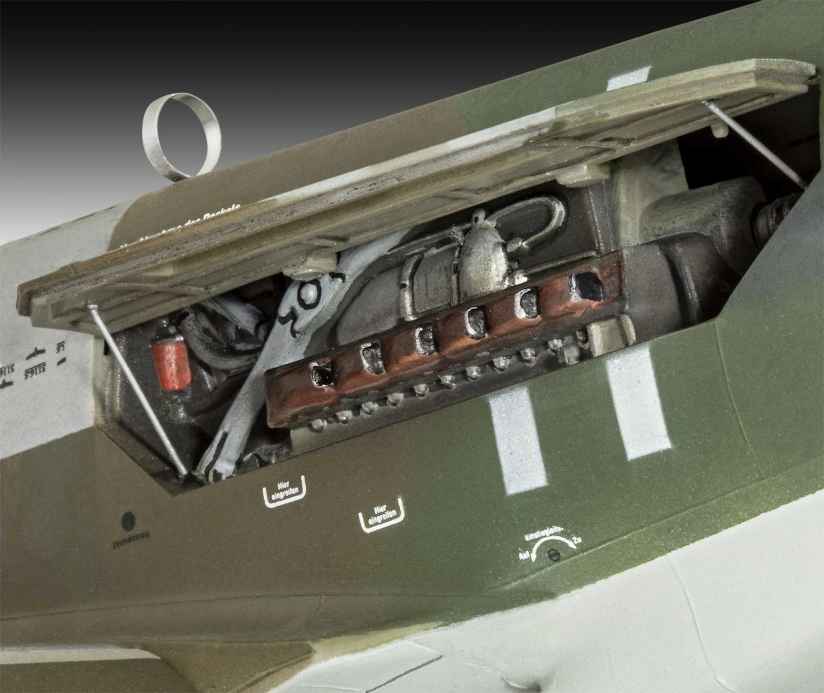 Revell Dornier Do 335 Pfeil (1:48)