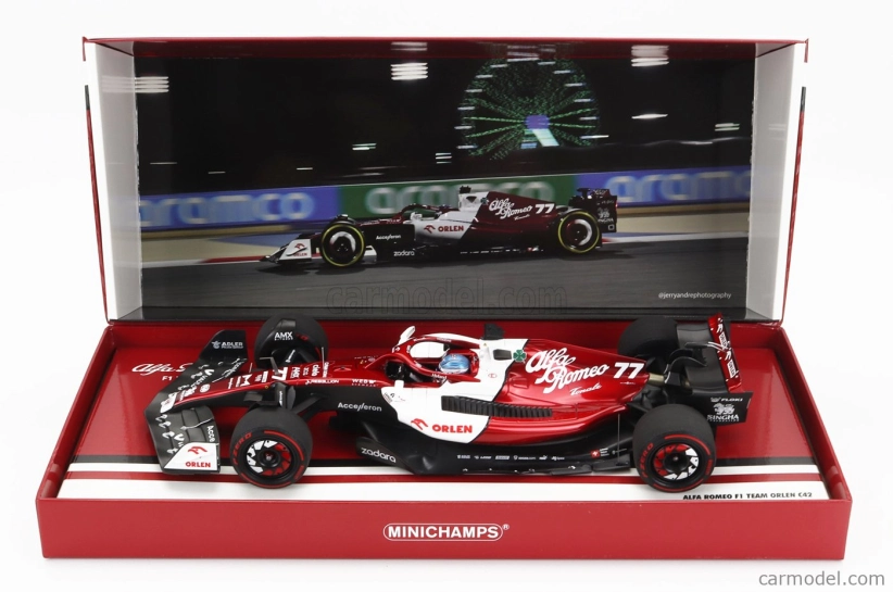 Minichamps Alfa romeo F1 C42 Team Orlen Racing N 77 6. GP Bahrajnu 2022 Valtteri Bottas 1:18 Biela červená met.