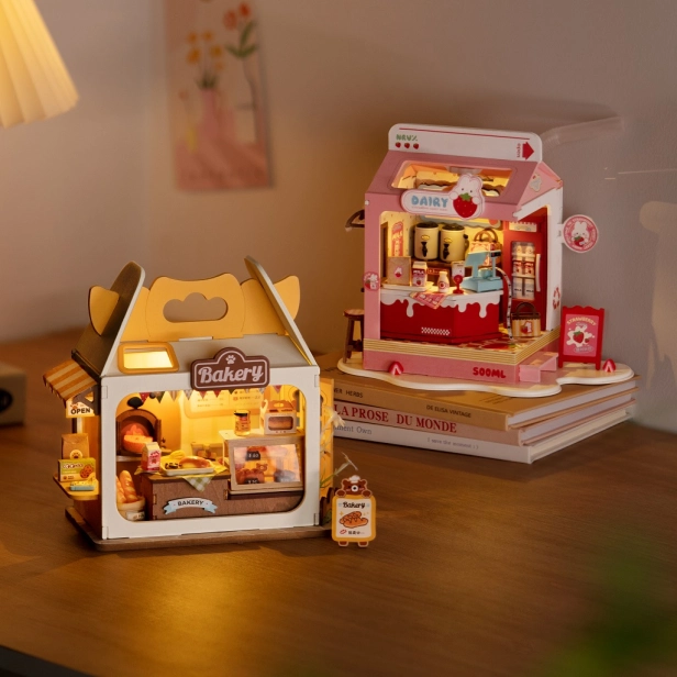 RoboTime miniatura domečku Mléčný bar Strawberry