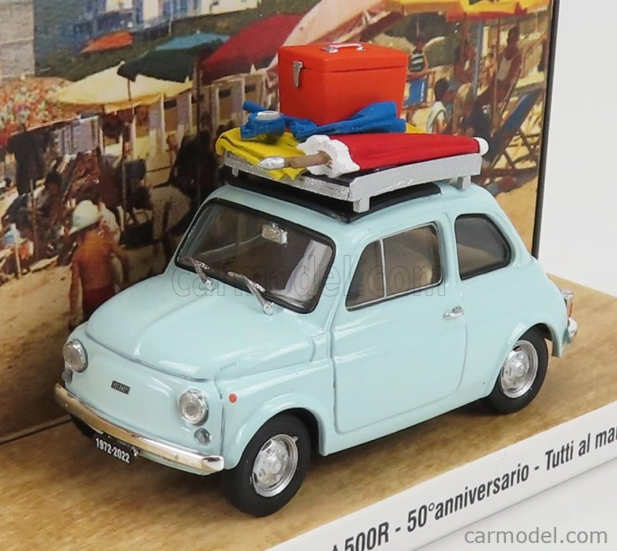 Brumm prom Fiat 500r 1972 - Tutti Al Mare - Saluti Da Oltrona S.m. 1:43, světle modrá