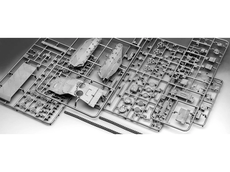 Revell Wiesel 2 LeFlaSys BF/UF (1:35) (súprava)