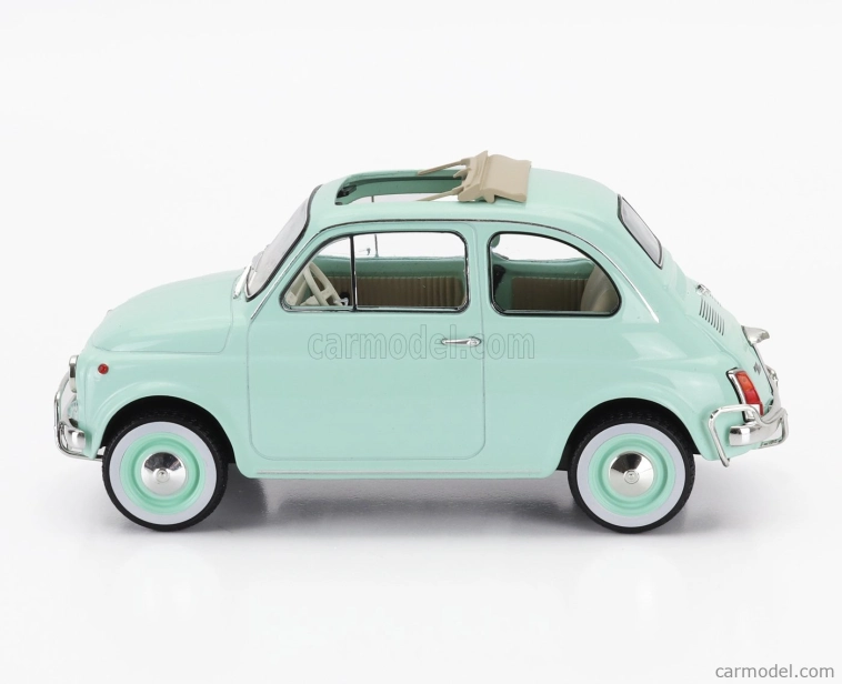 Norev Fiat 500l 1968 1:18 Velmi Světle Modrá
