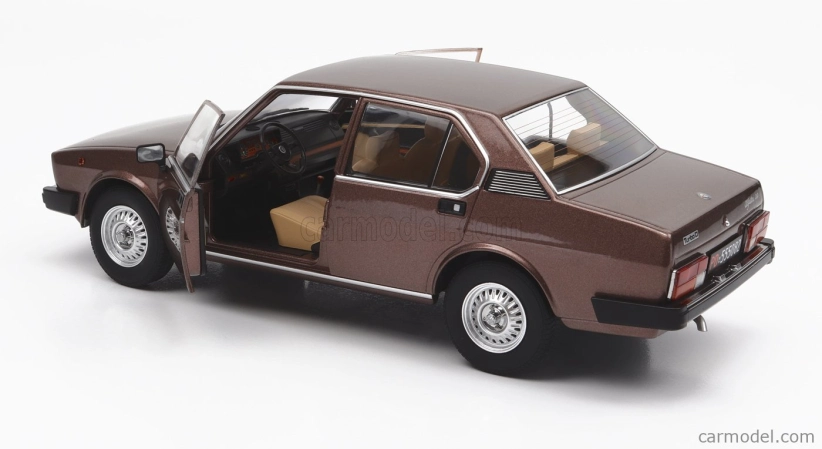 Mitica-diecast Alfa romeo Alfetta 2000 Td Turbo Diesel 1979 1:18 Luci Di Bosco Met 524