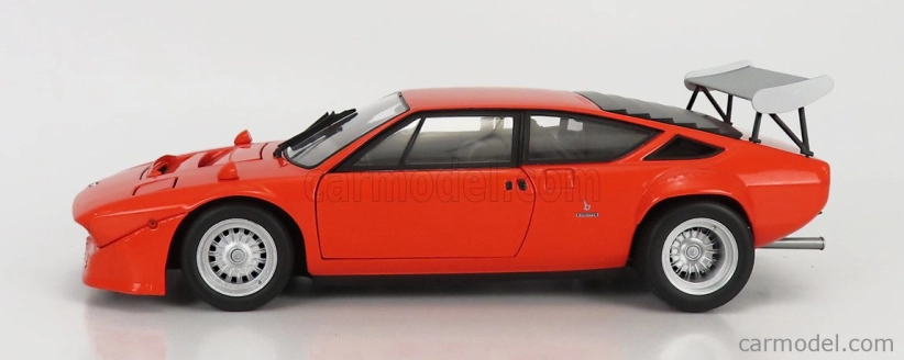 Kyosho Lamborghini Urraco Rally 1974 1:18 Orange
