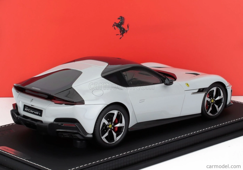 Bbr-models Ferrari 12cilindri Coupe V12 830cv 2024 - Con Vetrina - With Showcase 1:18 Bianco Artico - Bílá Met