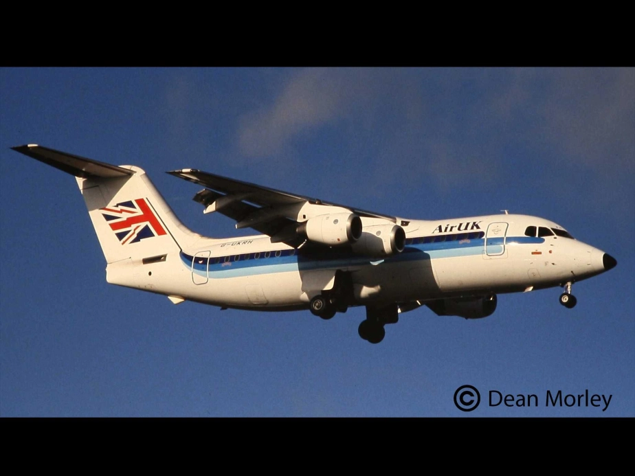 Plastic ModelKit lietadlo 03791 - Bae 146 (RJ85) (1:144)