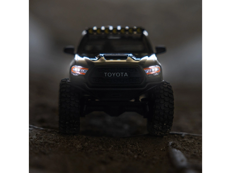Axial SCX30 Toyota Tacoma TRD Pro Extreme 1:30 4WD RTR pískový