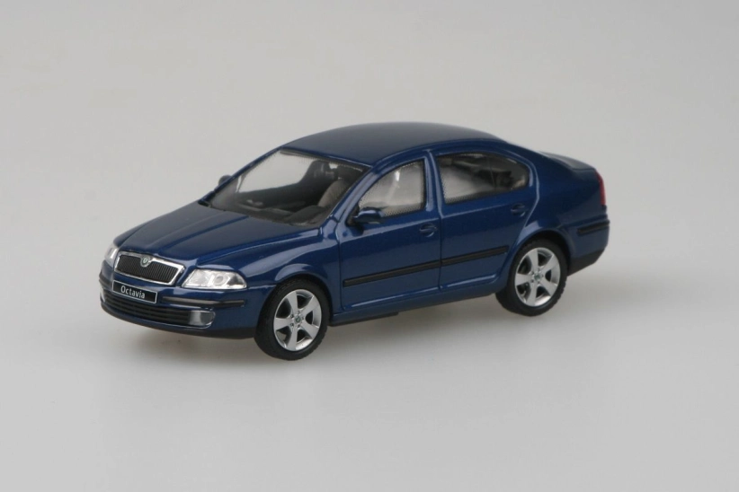 Abrex Škoda Octavia II (2004) 1:43 – modrá hlbinná metalíza