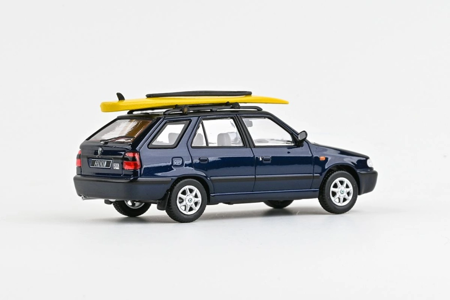 Abrex Škoda Felicia FL Combi (1998) 1:43 - Modrá hlboká metalíza