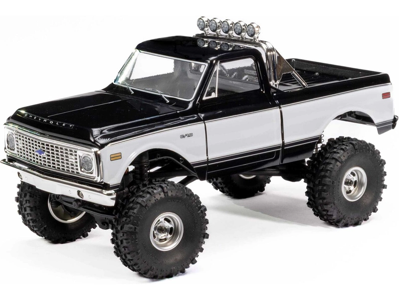Axial SCX24 Chevrolet C10 1971 1:24 4WD RTR černý
